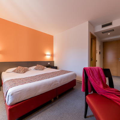 hotel1-400 hotel1-400